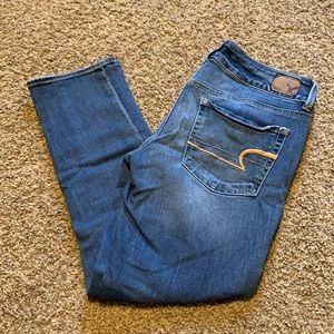 American Eagle capris